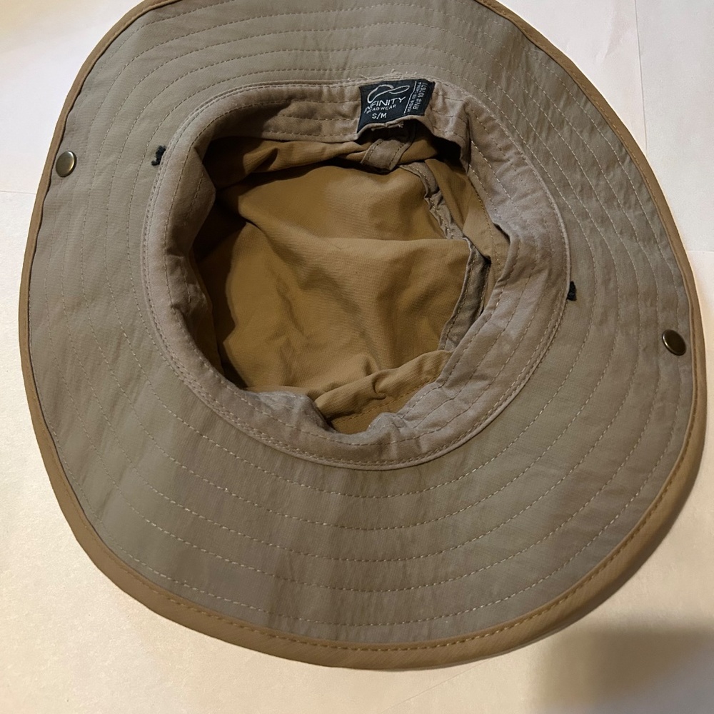 Infinity Safari Type Hat - Picture 4 of 5
